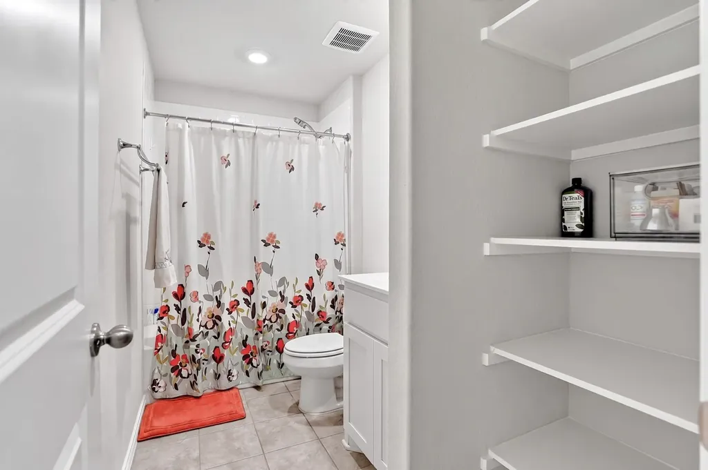 16648 Geskey Drive Justin TX 76247