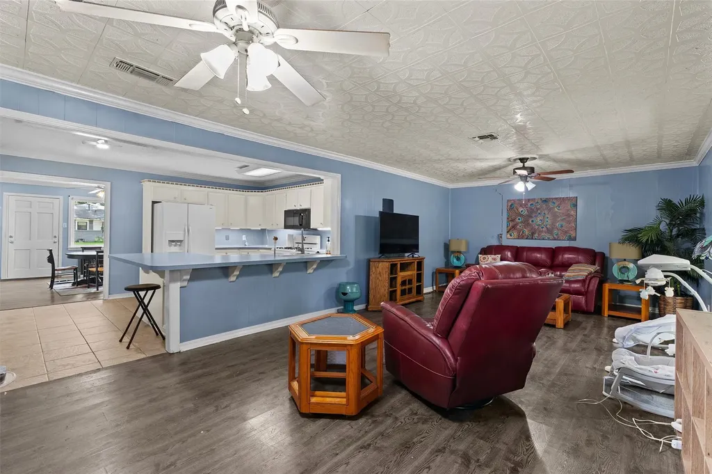1702 Cline Street Bossier City LA 71112