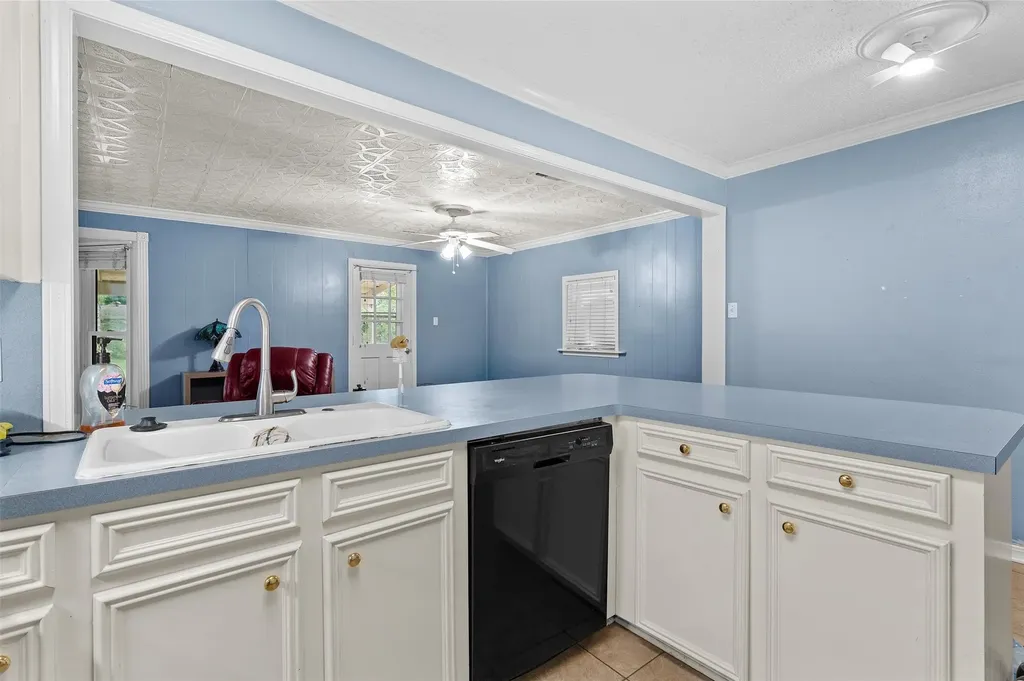 1702 Cline Street Bossier City LA 71112