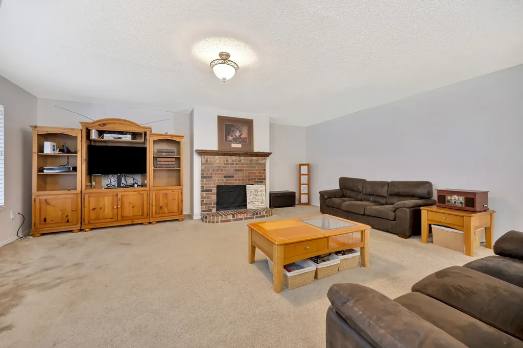 6825 Permian Lane Fort Worth TX 76137
