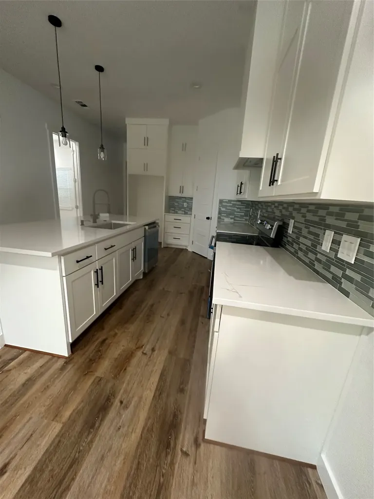 2715 Grafton Avenue Dallas TX 75211
