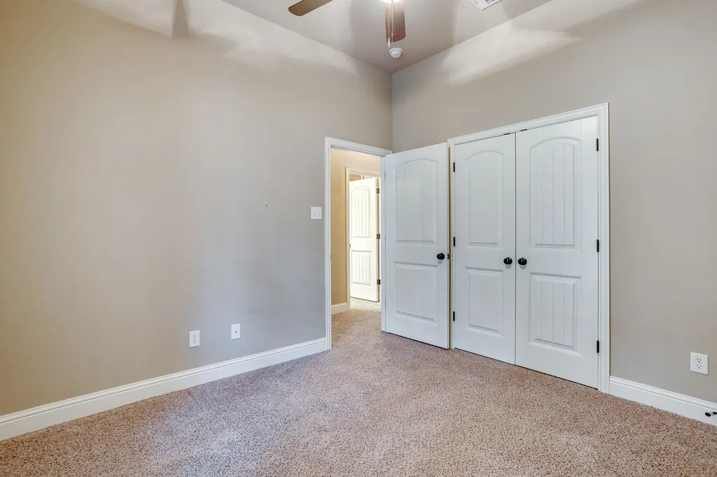 7412 Heights View Drive Benbrook TX 76126