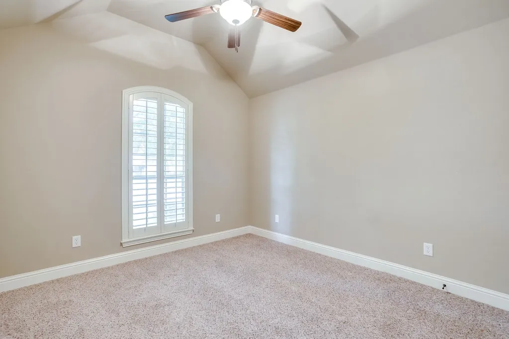 7412 Heights View Drive Benbrook TX 76126