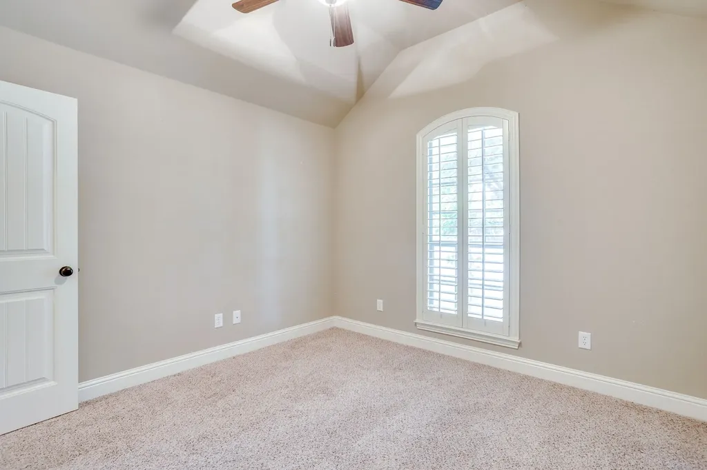 7412 Heights View Drive Benbrook TX 76126