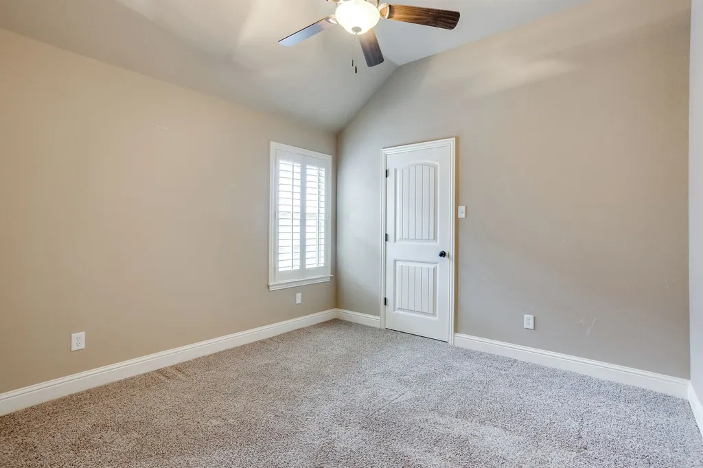 7412 Heights View Drive Benbrook TX 76126