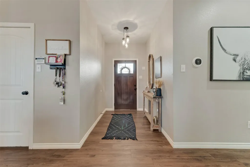 120 Horseshoe Lake Drive Edgewood TX 75117