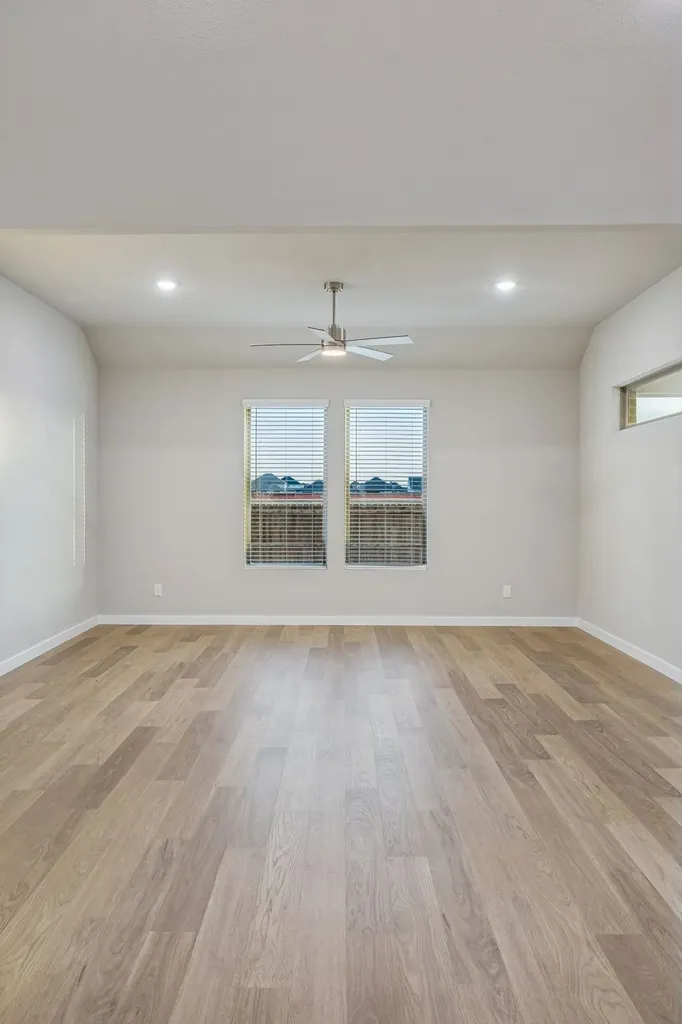 456 Hocking Hills Drive Waxahachie TX 75165