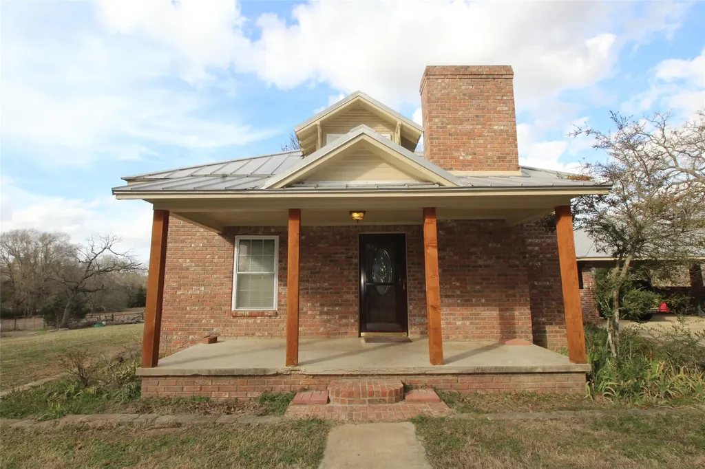7731 Fm 857 Grand Saline TX 75140