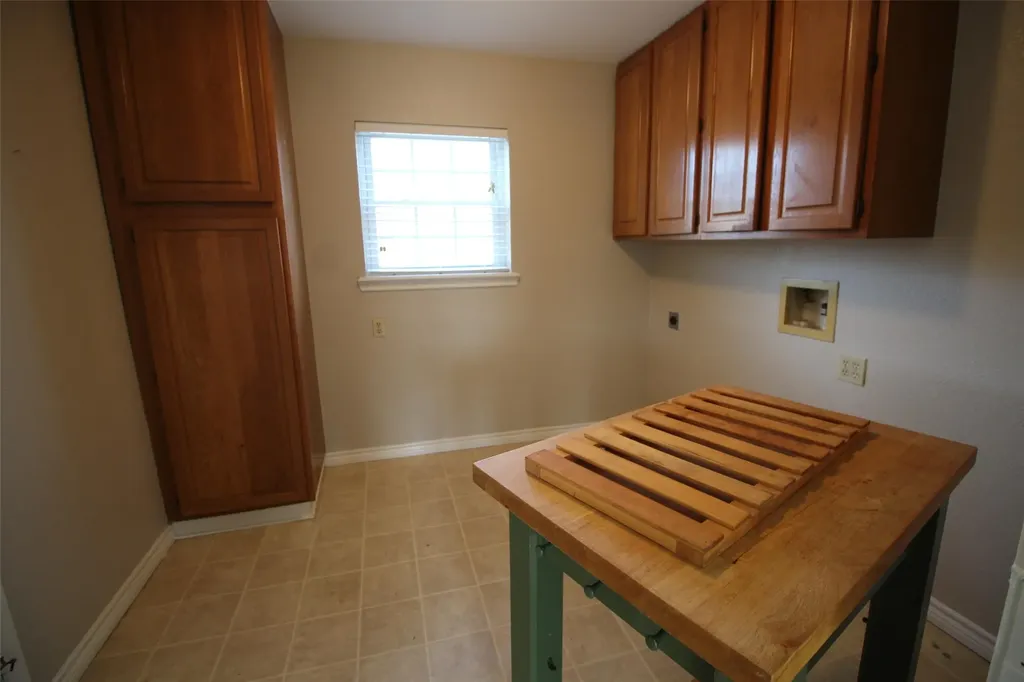 7731 Fm 857 Grand Saline TX 75140