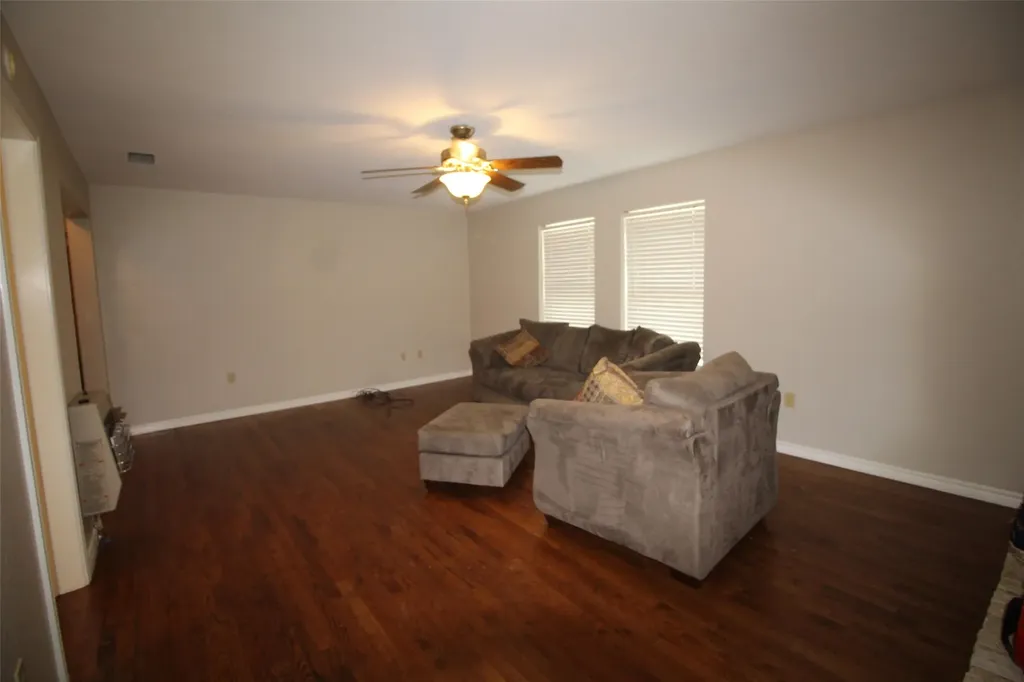 7731 Fm 857 Grand Saline TX 75140