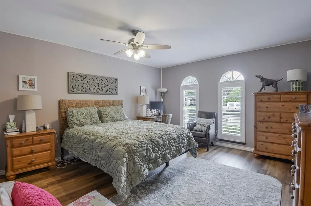 705 Bluebonnet Drive Grand Prairie TX 75052