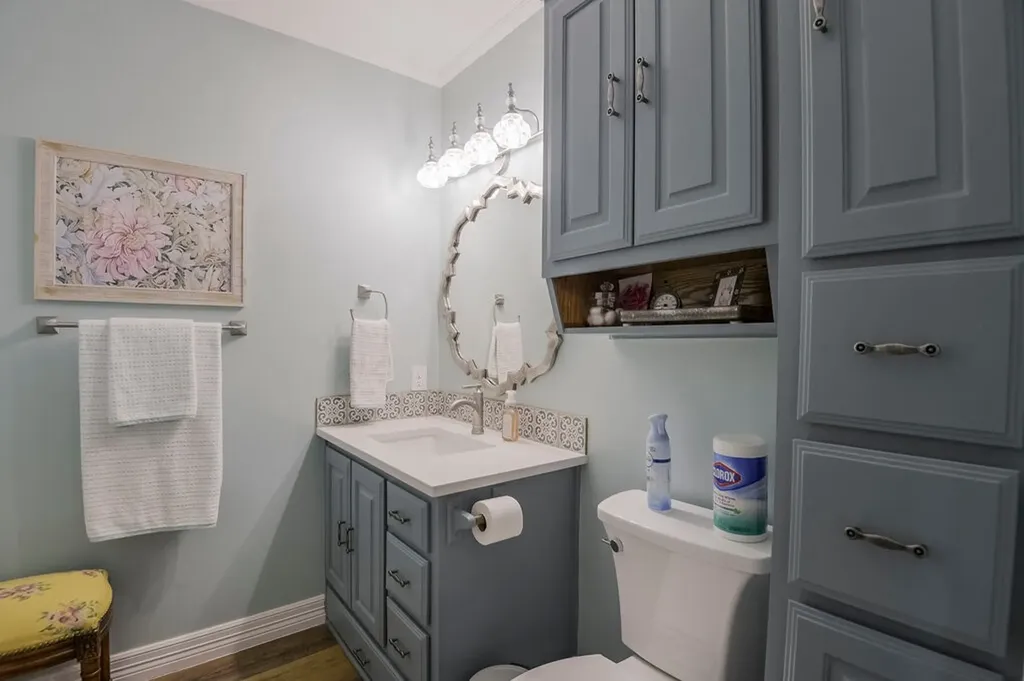 705 Bluebonnet Drive Grand Prairie TX 75052