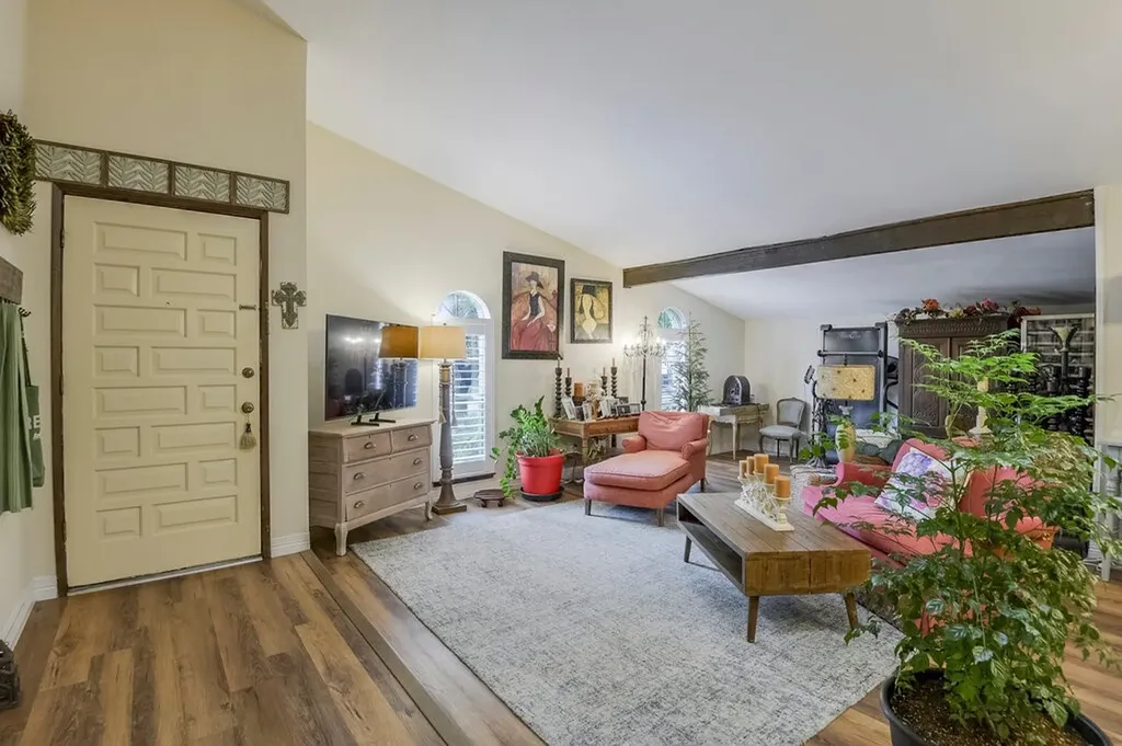 705 Bluebonnet Drive Grand Prairie TX 75052