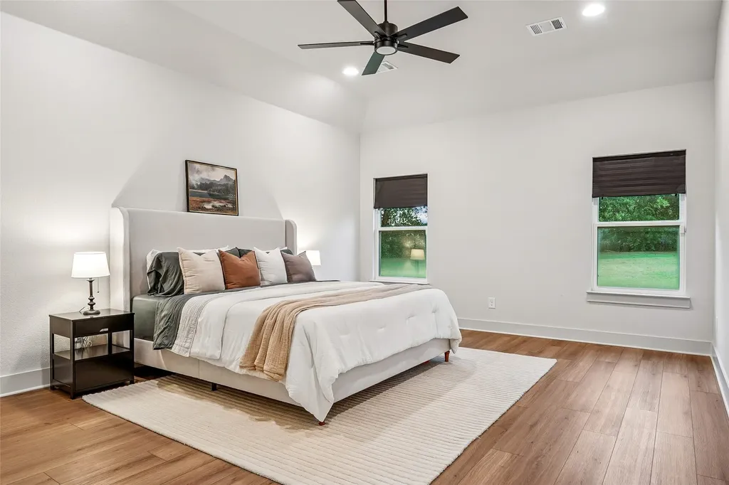 826 Townsman Court Midlothian TX 76065
