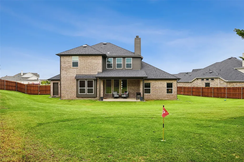 826 Townsman Court Midlothian TX 76065
