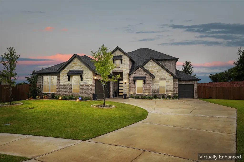 826 Townsman Court Midlothian TX 76065