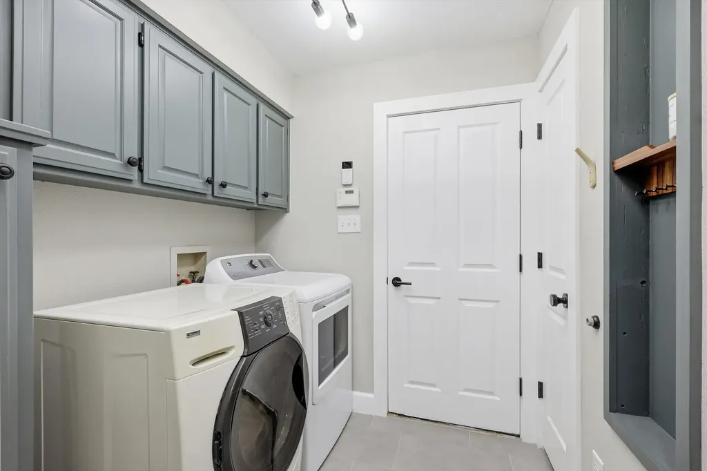 5706 Trail Lake Drive Arlington TX 76016
