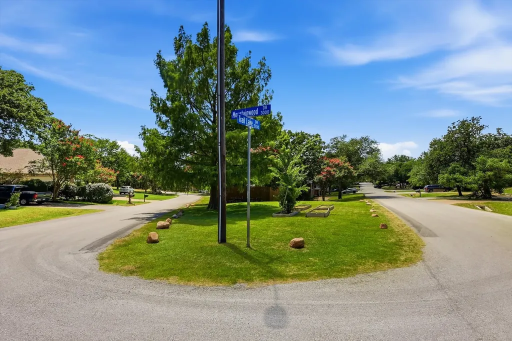 5706 Trail Lake Drive Arlington TX 76016