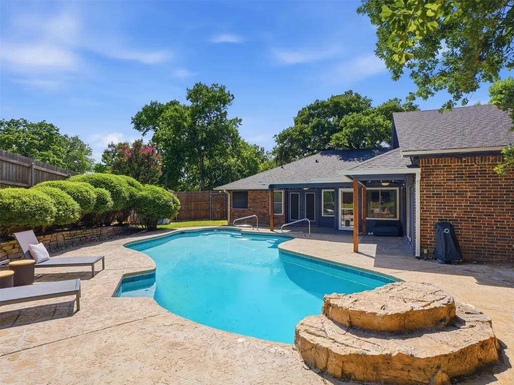 5706 Trail Lake Drive Arlington TX 76016