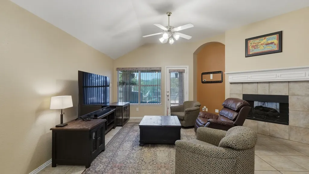 4802 Pier Nine Drive Arlington TX 76016