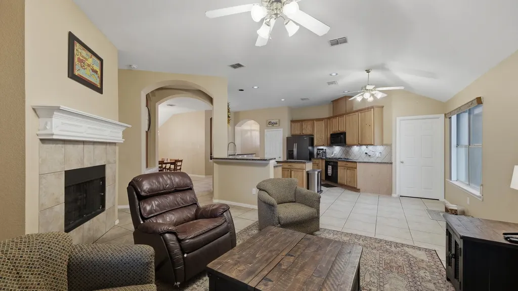 4802 Pier Nine Drive Arlington TX 76016