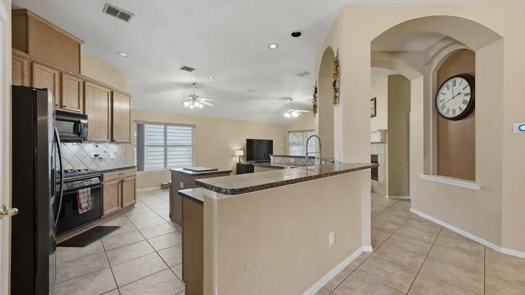 4802 Pier Nine Drive Arlington TX 76016