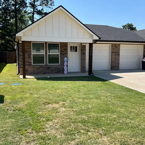 205 Isabella Street Mineola TX 75773