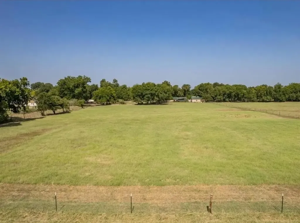 777 Lcr 463 Mexia TX 76667