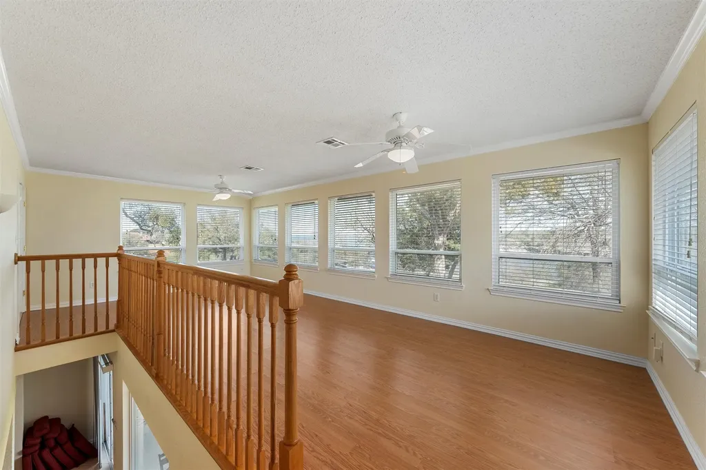 187 Cr 1766 Clifton TX 76634
