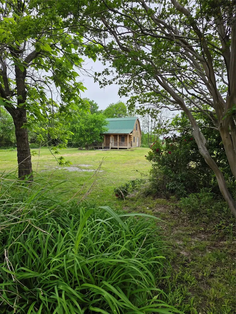 2628 S State Highway 121 Bonham TX 75418