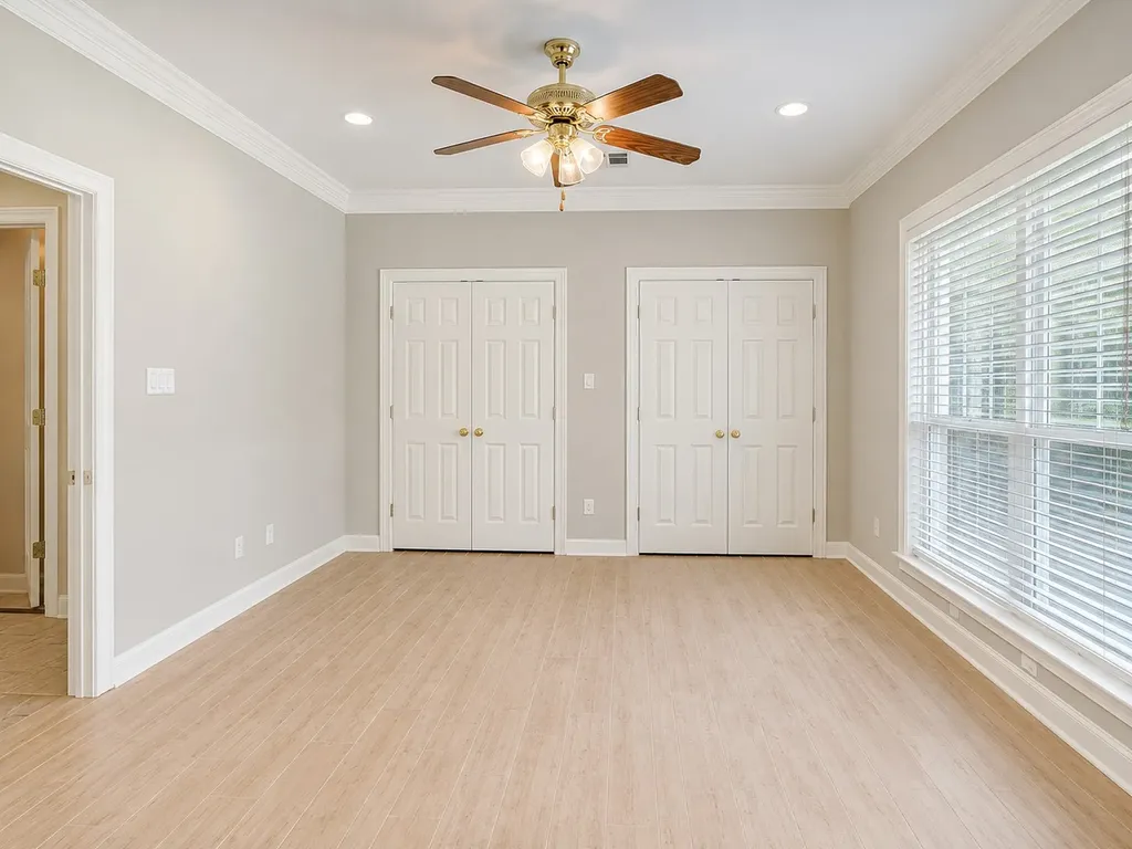 1917 Elmwood Avenue Corsicana TX 75110