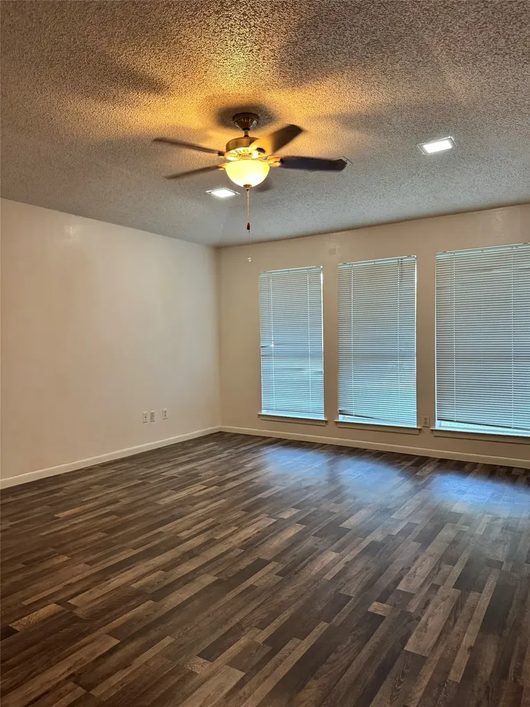318 Candlewood Place Richardson TX 75081