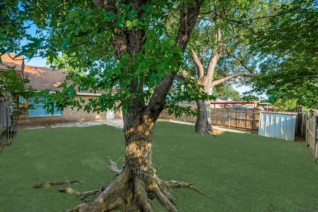 2925 Kathleen Lane Euless TX 76039