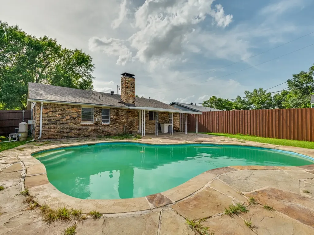 3122 Cheyenne Street Irving TX 75062