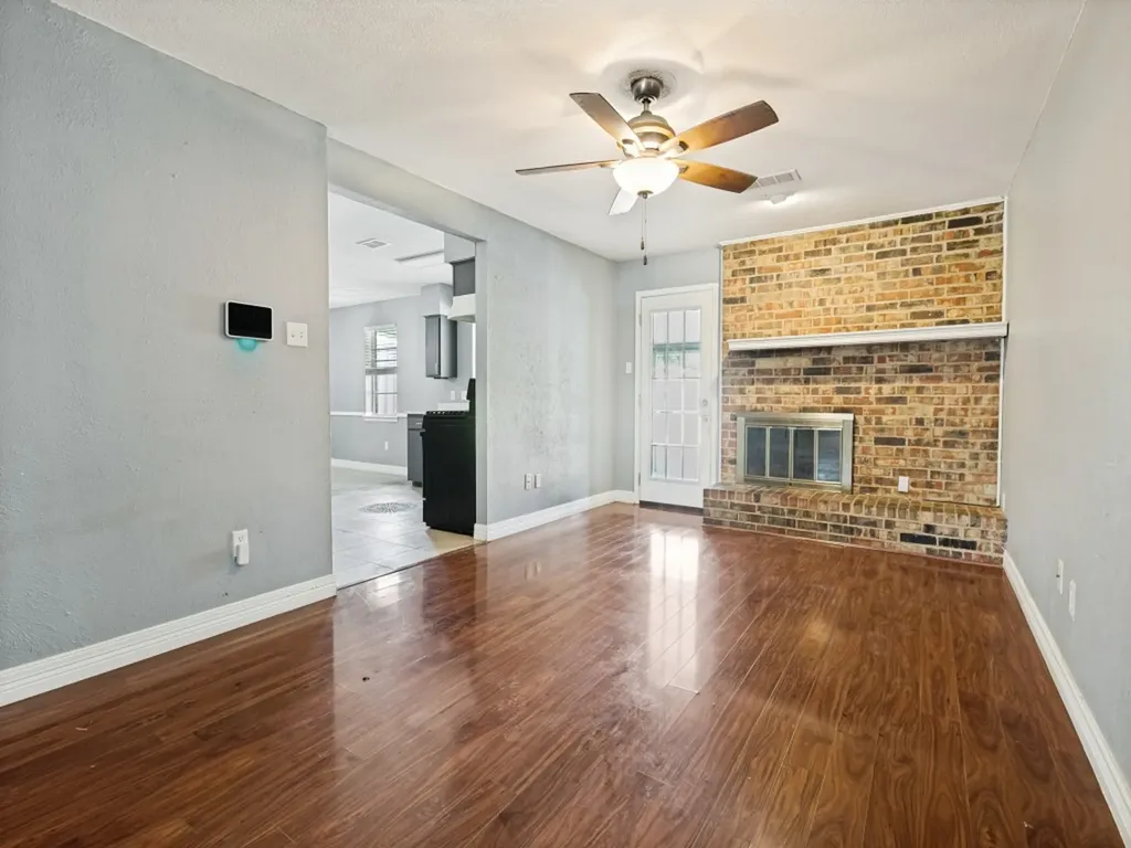 3122 Cheyenne Street Irving TX 75062