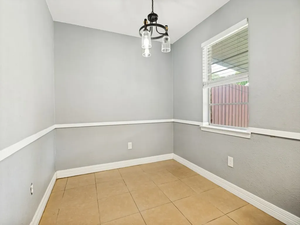 3122 Cheyenne Street Irving TX 75062