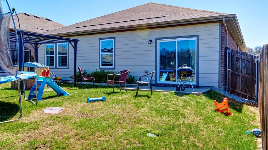 741 Windsor Court Lavon TX 75166