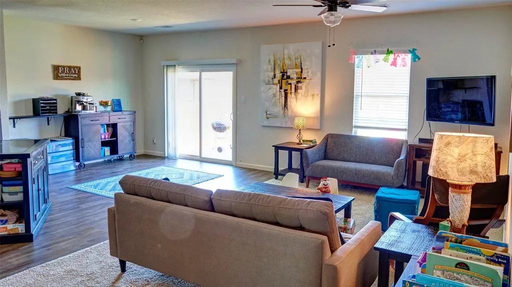 741 Windsor Court Lavon TX 75166