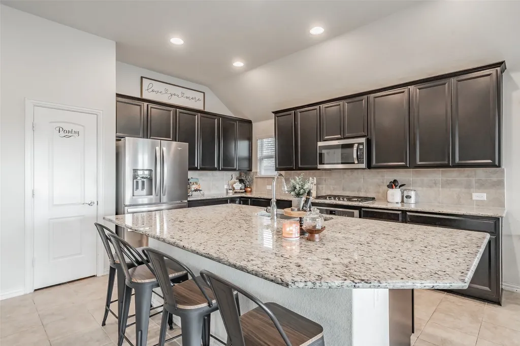 3705 Cicada Lane Mansfield TX 76084