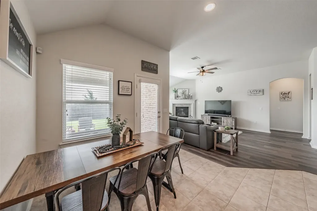 3705 Cicada Lane Mansfield TX 76084