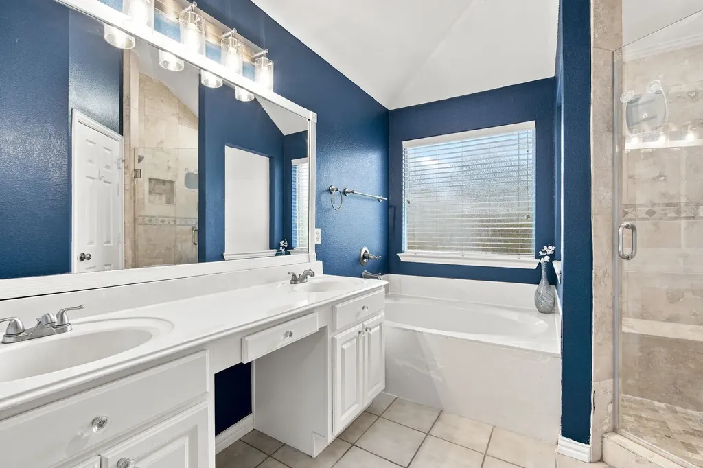 5205 Medallion Court Midlothian TX 76065