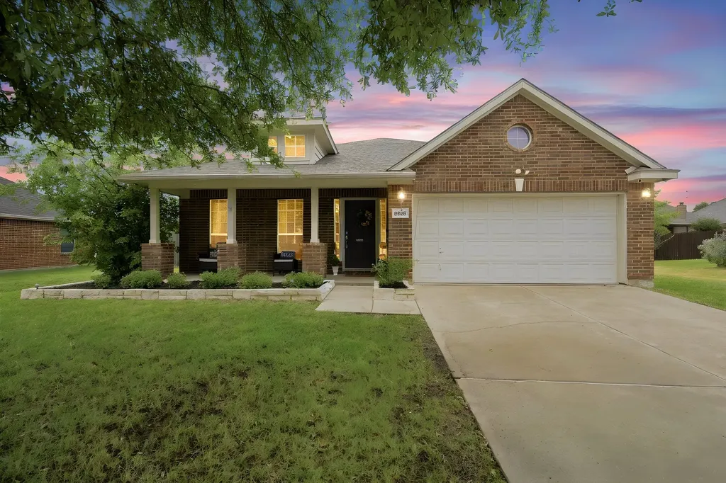 5205 Medallion Court Midlothian TX 76065