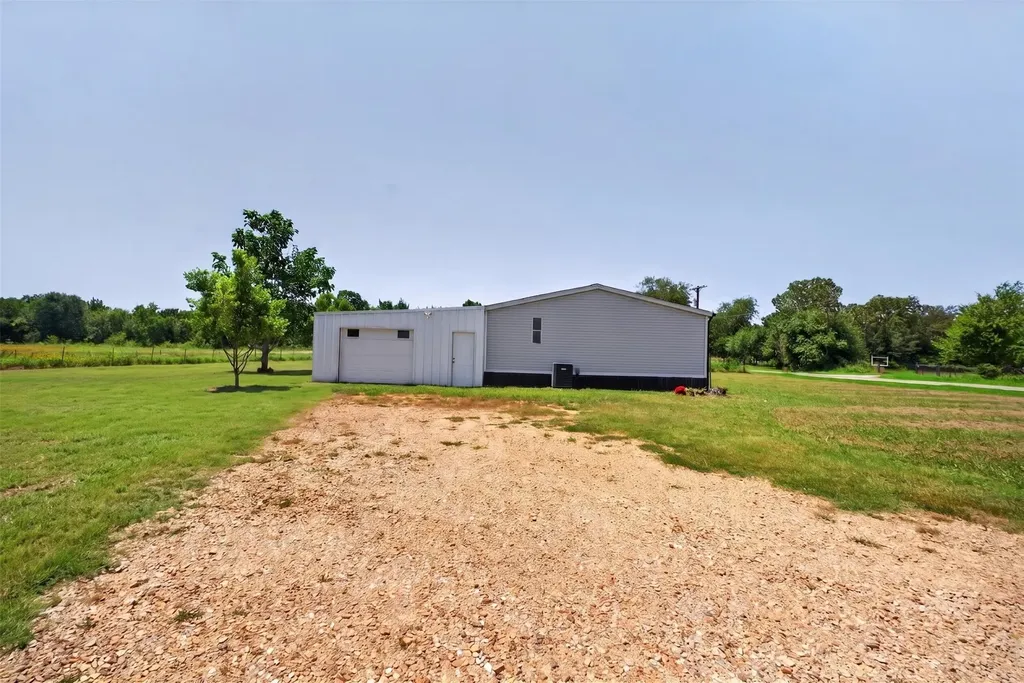 875 Fm 71 Commerce TX 75428