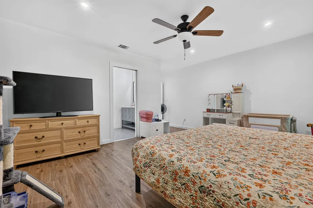2100 NW 4th Avenue Mineral Wells TX 76067