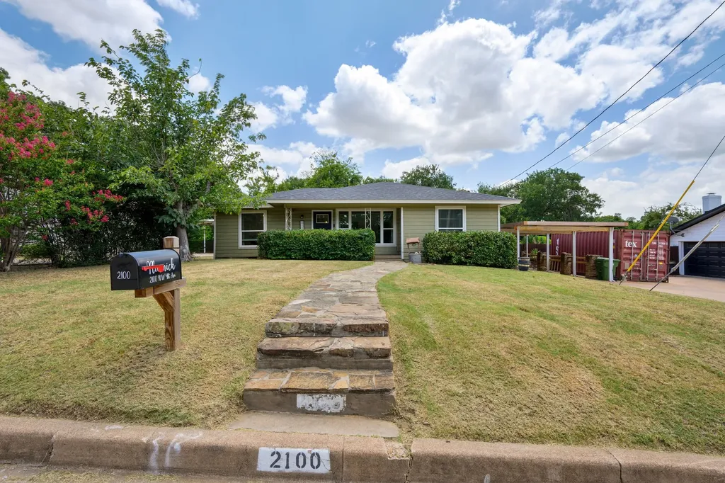 2100 NW 4th Avenue Mineral Wells TX 76067