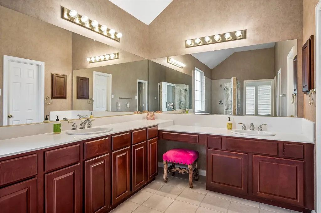 44 Creekside Drive Trophy Club TX 76262