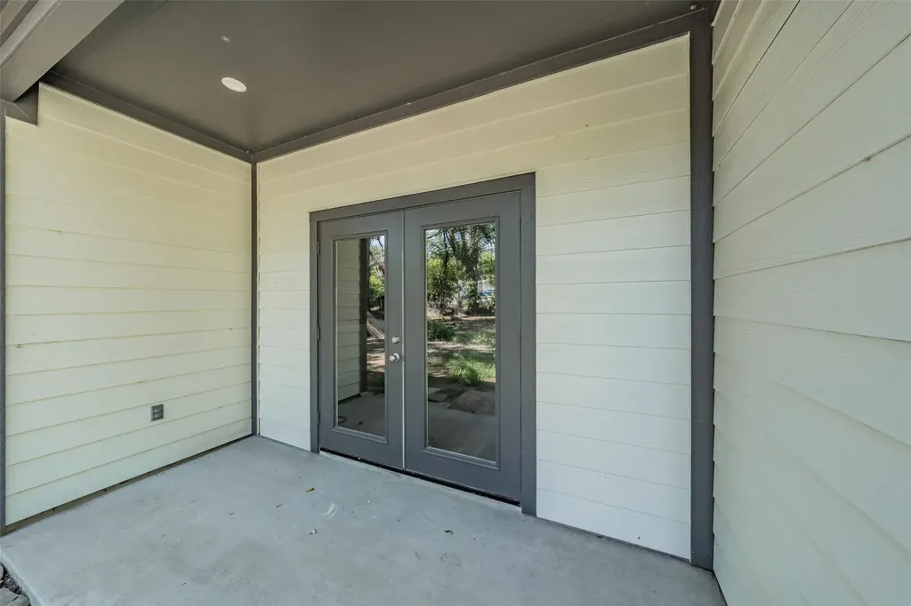 1508 W 12th Avenue Corsicana TX 75110