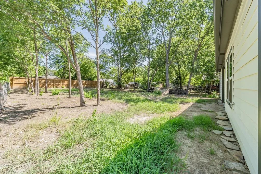 1508 W 12th Avenue Corsicana TX 75110