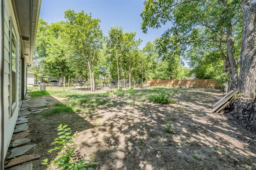 1508 W 12th Avenue Corsicana TX 75110