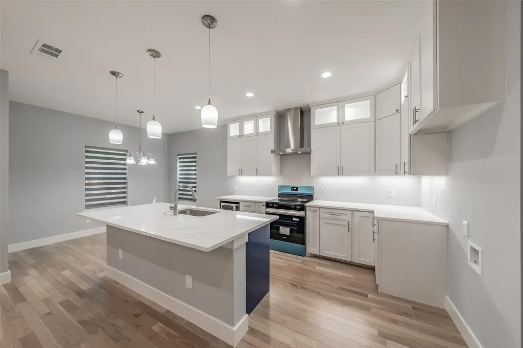 1508 W 12th Avenue Corsicana TX 75110